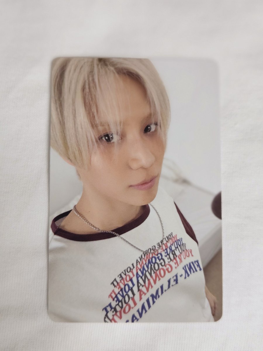 GraceChoi6v6's tweet photo. 2026-27 TAEMIN WORLD TOUR <LiMiNaL> in SEOUL OFFICIAL MD 
긴팔 티셔츠

#TAEMIN #태민 #LiMiNaL
#TAEMIN_LiMiNaL
#TAEMIN_WORLDTOUR https://t.co/Au2VmVQD4W