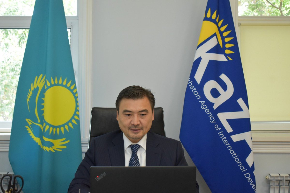 KazAID_RK's tweet photo. 🌐 On Sept 17, KazAID Chairman N. Arystanov addressed the UN ESCAP Forum on SDG 17, presenting Kazakhstan's projects and expanding role in international sustainable development assistance. 
#KazAID #UNESCAP #SDG17 #ODA #Kazakhstan https://t.co/cA9a2VFxRR