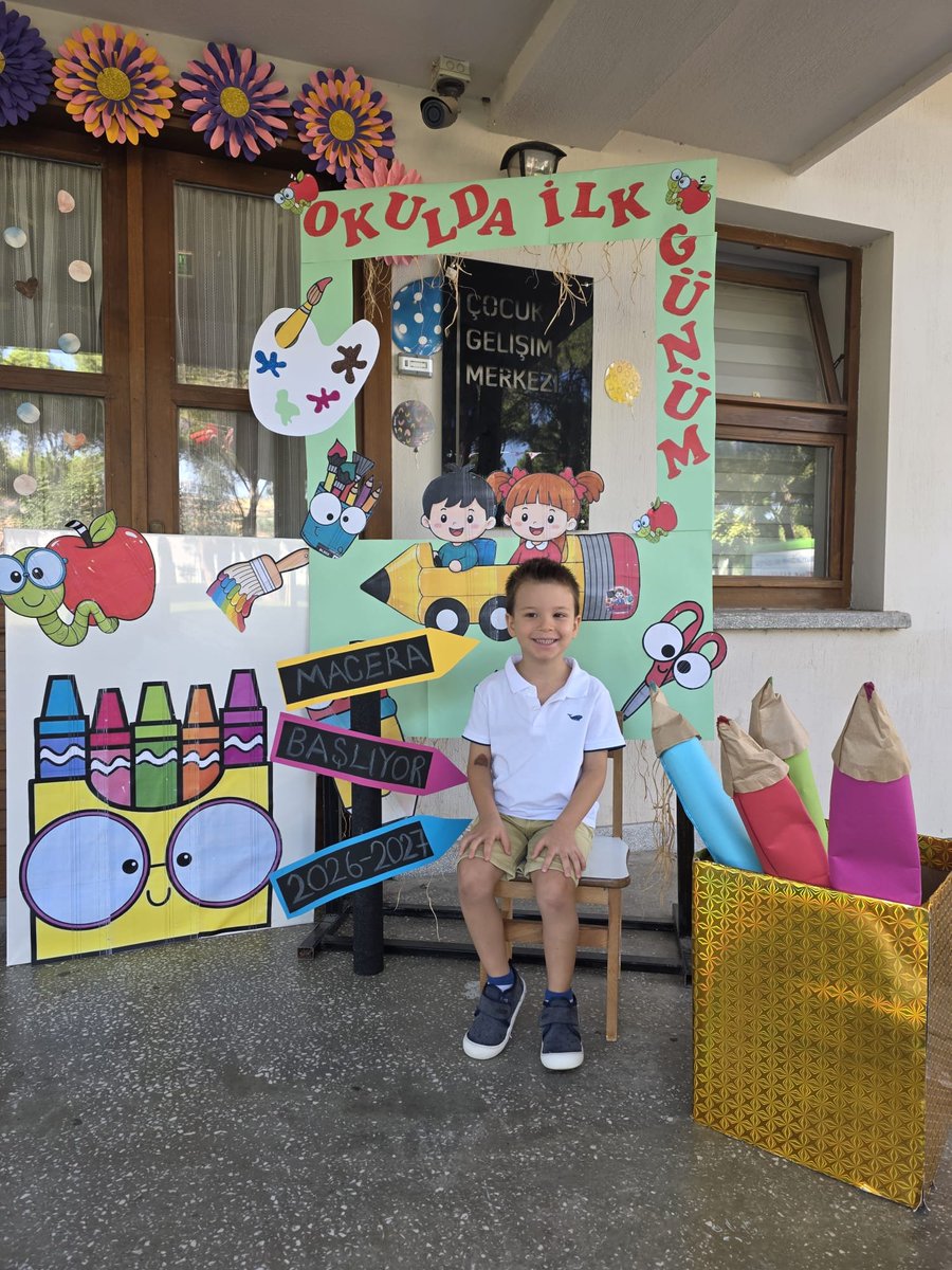 srkn0990's tweet photo. Sayın Bakanım @Yusuf__Tekin,
Ver artık #ilemrimüjdesi ni, gülsün yüzler, kavuşsun aileler, mutlu olsun çocuklarımız. Okulda ilk günü babasız annesiz geçen çocuk kalmasın.🙏 https://t.co/x1LacbuDeX