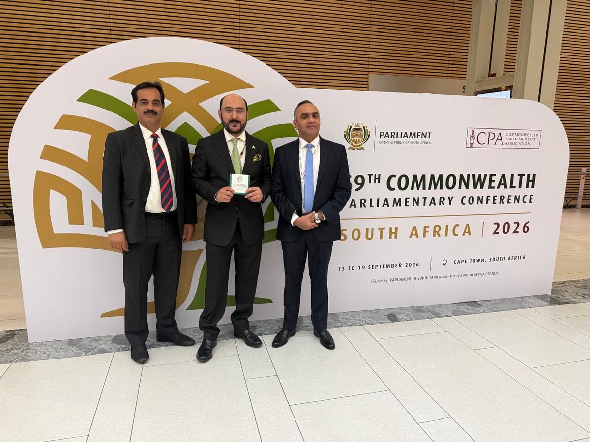 ahaidergilani86's tweet photo. Proud moment for Punjab assembly at the 69th common wealth parliamentary association held in Cape Town South Africa. I have recieved the green mace award on behalf Speaker Mohammad Ahmed khan , members and Secretariat of the Punjab assembly Pakistan. https://t.co/d4rpTVIG6b