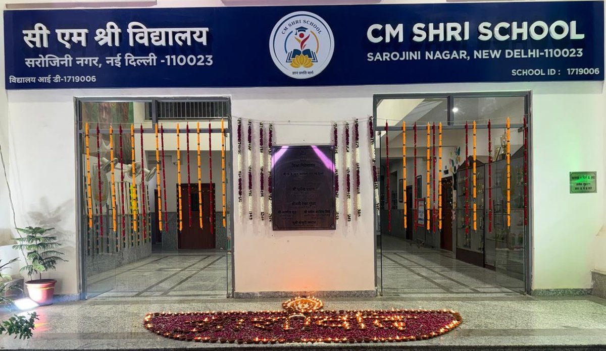 cmshrisn's tweet photo. CM SHRI SCHOOL SAROJINI NAGAR CELEBRATES 'SEWA SANKALP UTSAV' WITH DELHI EDUCATION MINISTER SHRI. ASHISH SOOD AND TOP DIGNITARIES DELHI, 17th September 2026 – CM Shri School, Sarojini Nagar, successfully hosted a grand celebration for the Sewa Sankalp Utsav. https://t.co/NhD8muobwM