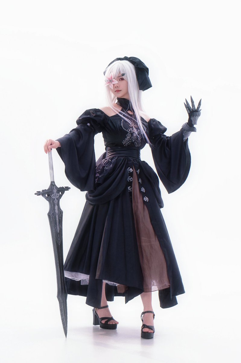 chiemon321's tweet photo. 異分歧
#NieRReincarnation #drakengard3 #zero #cosplay ㅤㅤㅤㅤㅤㅤㅤ https://t.co/6nRpf0Na3t