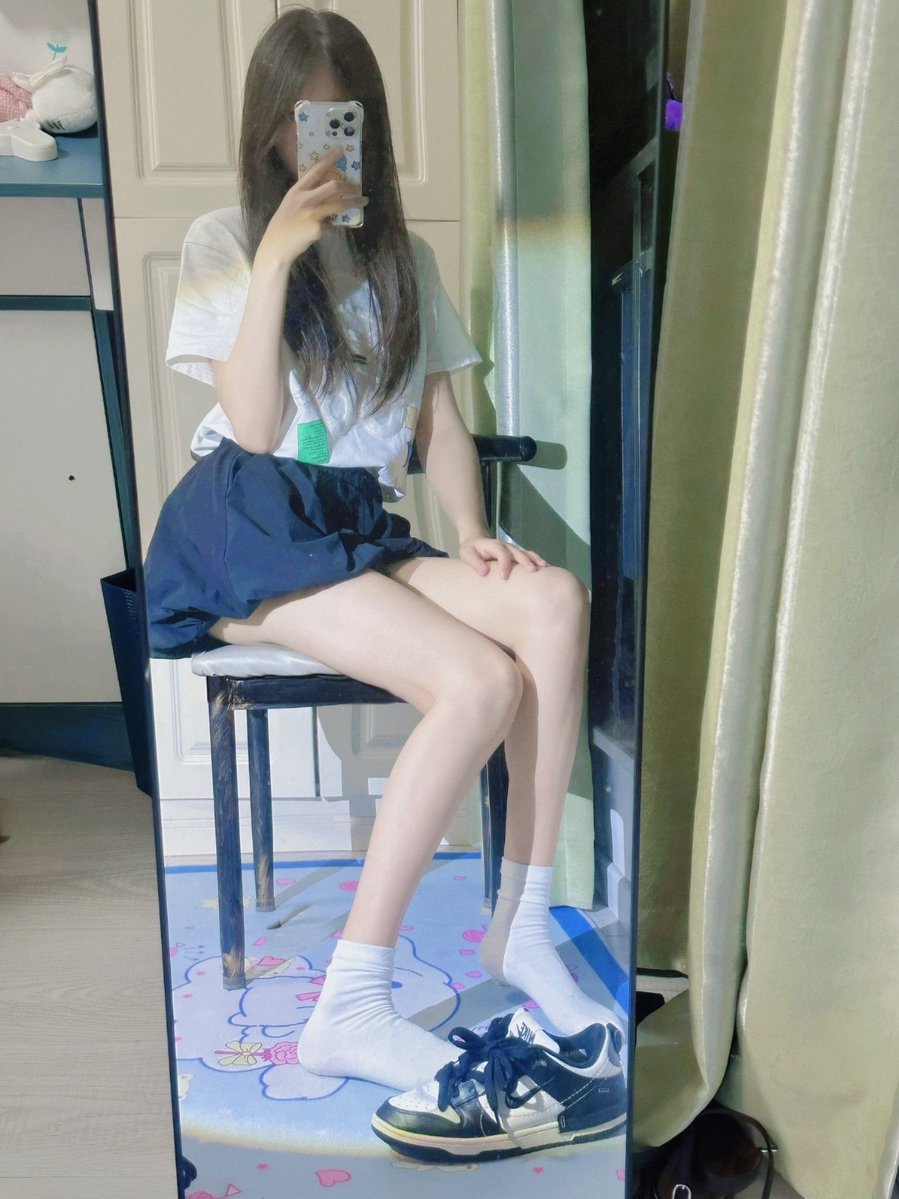 JoannaHayntalq's tweet photo. 在闲鱼398一次                                                                  

可以结束再给  结束给                                                                 

谁想要我的闲鱼账号 https://t.co/n6C0SArMsa