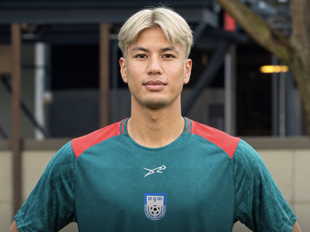 BangladeshFooty's tweet photo. Bangladesh’s squad will feature 9 origin players, the highest number ever

Jamal Bhuyan 🇩🇰 
Tariq Kazi 🇫🇮 
Hamza Choudhury 🏴󠁧󠁢󠁥󠁮󠁧󠁿 
Fahamedul Islam 🇮🇹 
Shamit Shome 🇨🇦 
Zayyan Ahmed 🇺🇸 
Zidane Yousuf 🏴󠁧󠁢󠁥󠁮󠁧󠁿 
Farhaan Ali Wahid 🏴󠁧󠁢󠁥󠁮󠁧󠁿 
Shuki Itofusa 🇯🇵 

And more to come 🔜 https://t.co/P9uRxtLsiO
