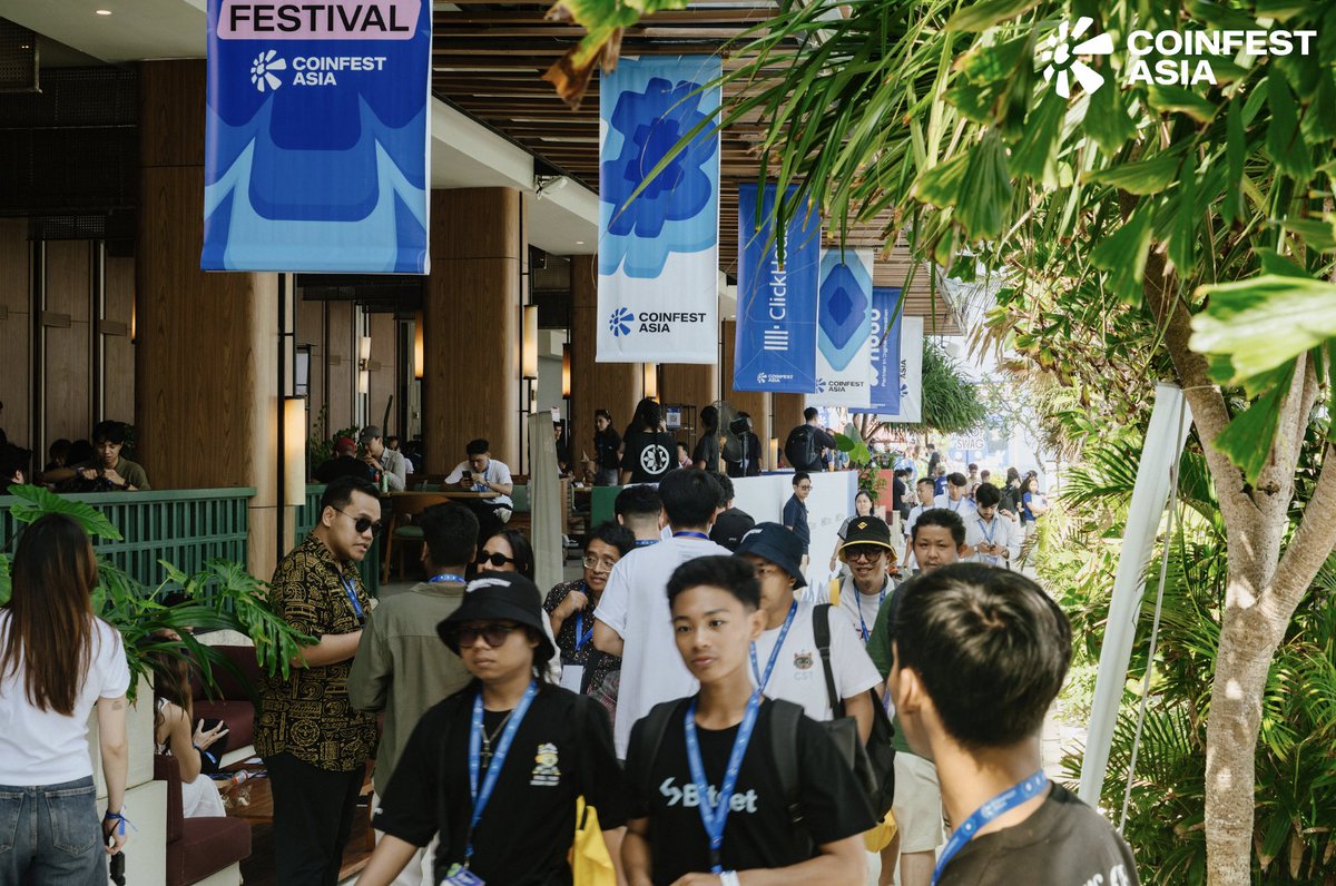 CoinsCapture's tweet photo. Coinfest Asia 2026 Brings Global and Indonesian Players Together to Shape the Future of Digital Assets

Bali — Coinfest Asia, The World’s Crypto Festival, took place on August 20–21, 2026, across five beach clubs in the Melasti Beach area of Bali. https://t.co/ZeCXyGr8bg