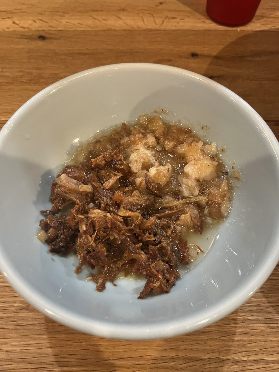 fujitaka0411's tweet photo. DOPEMEN NOPEMEN
ラーメン300g 肉カス脂 うずら
大変更、ヤサイ増量が売切れで悲しみ😭
ゆっくり味わいながら噛み締めました😭
やっぱり美味い😭
盛況だからラストオーダーギリギリだと材料切れもあるんだなー… https://t.co/RTDZRv6opi