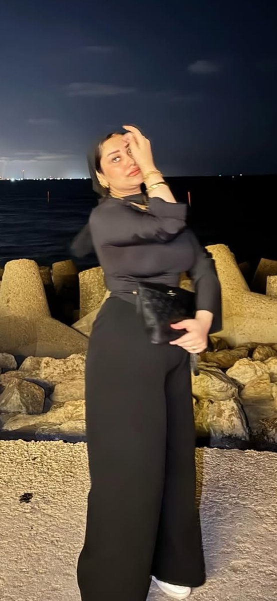 2ifog's tweet photo. اخت واحد معانا ف الصفحة 
🥵🔥 https://t.co/ITviuKJTIl