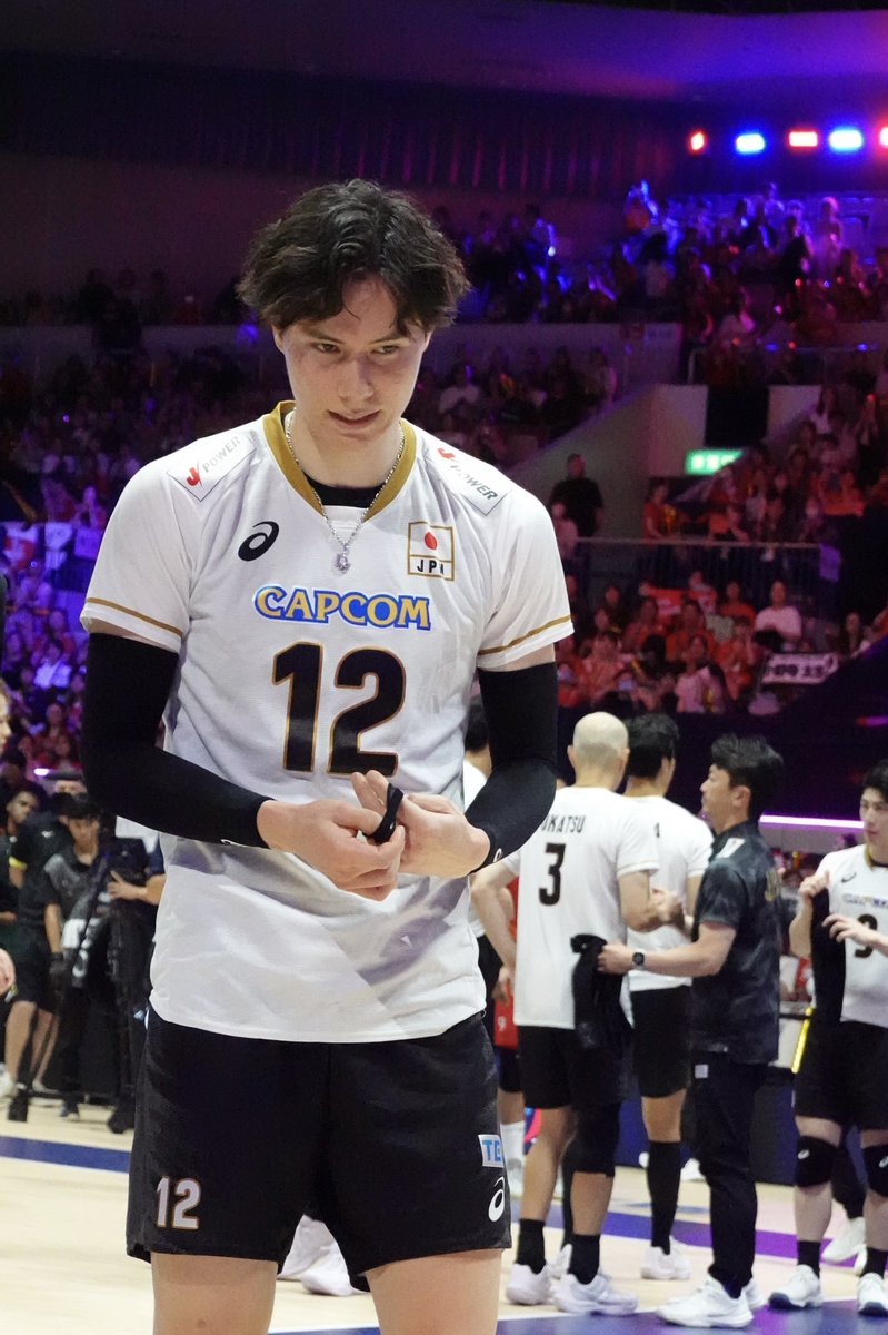 0902memory's tweet photo. 続き🥰
ヘアバンを手につけるところ🤭

2026.9.4
アジア選手権
VSオマーン🇴🇲
北九州市立総合体育館 https://t.co/xQGPKk10bY