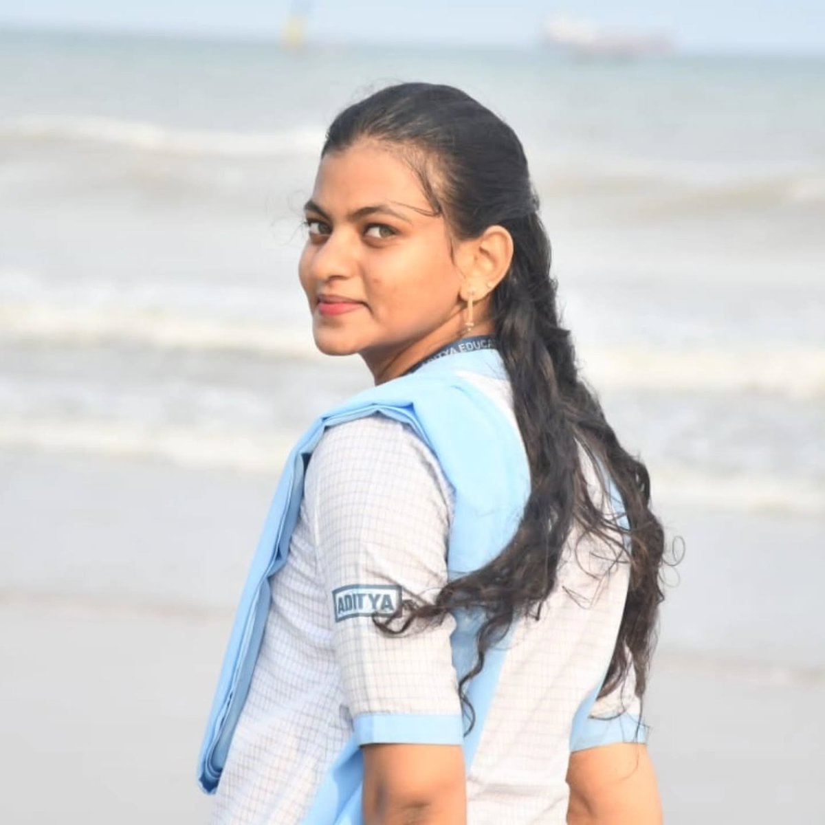 lamthanh14822's tweet photo. You're reality. You think you're consciousness locked in meat, asking why you're here. That's the whole premise. https://t.co/3BzR45UKQz