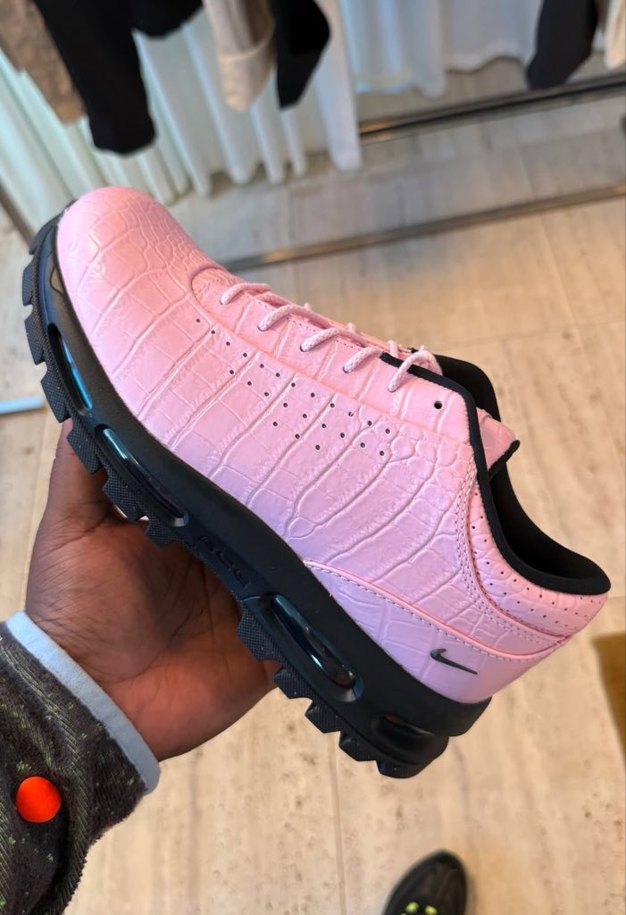 Ovrnundr's tweet photo. Nike Goadome Croc-skin Pack 🐊

• Spring 2027 https://t.co/I0wQWgfeAd