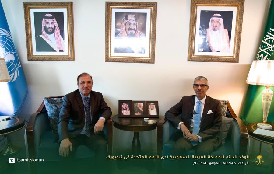 nabilmidani's tweet photo. سعدت بإجراء حوار مع سعادة السفير عبد العزيز الواصل
@AzALWASIL
المندوب الدائم للسعودية لدى الأمم المتحدة، حول أولويات المملكة ورؤيتها تجاه أبرز القضايا الإقليمية والدولية ودورها في دعم العمل متعدد الأطراف. 
#السعودية #الأمم_المتحدة #الدبلوماسية
https://t.co/PIB9SZPtuO https://t.co/8dixYtQOsD