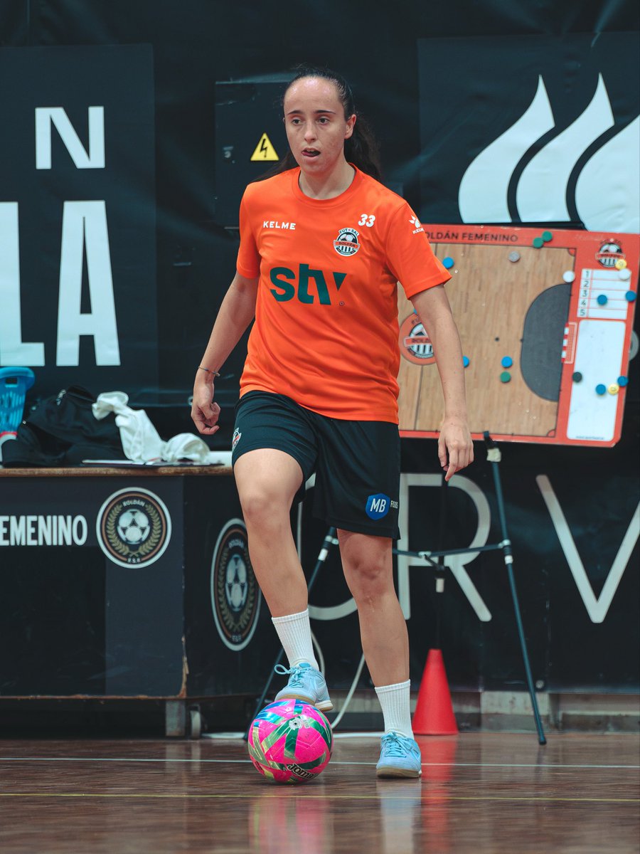 RoldanFSF's tweet photo. Todo preparado para el partido de mañana 🆚 @ADCeuta_FCFem 

🕛 12:00H
🏟️ Gabriel Pérez 
📺 https://t.co/uV4PTc5Ty5

#stvroldan https://t.co/FAreEOKRcG