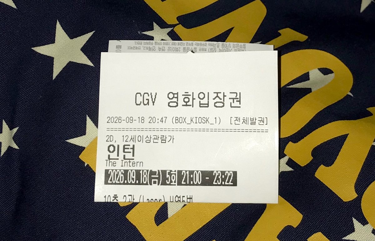 yakisobax3's tweet photo. 짧고 소중한 반차 https://t.co/tgW57u6OHy