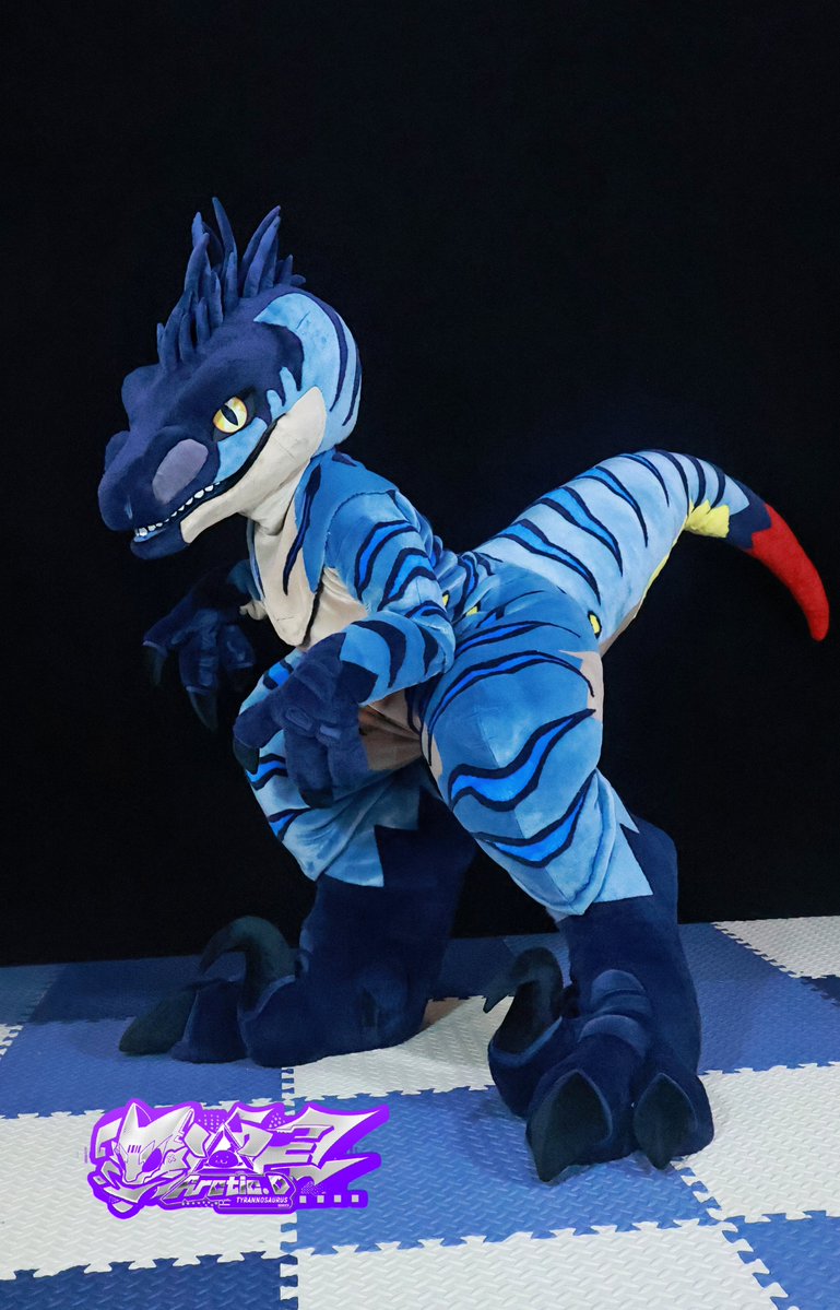 Haibao599526920's tweet photo. Wait...You're saying this is a fursuit?!
(*ﾟﾛﾟ)!!

美写混迅猛龙委托
委托人是刀师傅
海绵头以及海绵趾爪尾巴 https://t.co/jvnOtmQWQi