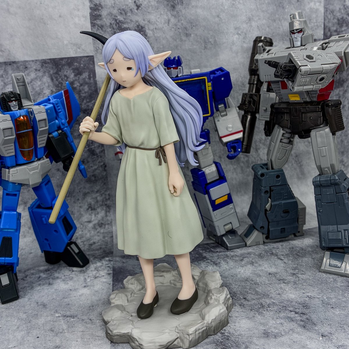 burningheartsam's tweet photo. セイバートロン星で300年働く事になっちゃった
私の旅もここで終わりだね https://t.co/q1EiZMjB9h
