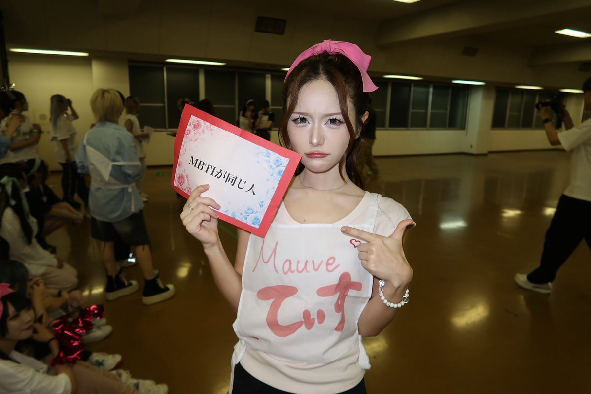 mauve_mg's tweet photo. 借り人競争でお題の「MBTIが同じ人」が誰1人いなくてぷんぷんてぃすさん

てぃすさんのMBTIは何でしょう❗️ https://t.co/SF5MDsRhPC
