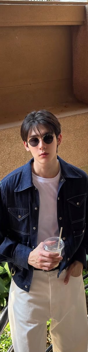babyjppi's tweet photo. #BookKasidet with #CELINE 💐⭐️🫶🏻

I love  #kasibook with Celine 

ชอบทุกลุคของน้องบุ๊คกับ Celine เลย พรีเซ้นความเป็น Celine ออกมาได้ดีมาก ๆ คนส่งชุด ชุดส่งคน เหมาะสมไปหมด ออกมาดูดีทุกลุคเลย ไม่แปลกใจเลยทำไมแบรนด์ถึงชูสน้องบุ๊ค กษิบุ๊คกับ Celine คือ perfect match จริงๆๆ 

@celineofficial @kasibook