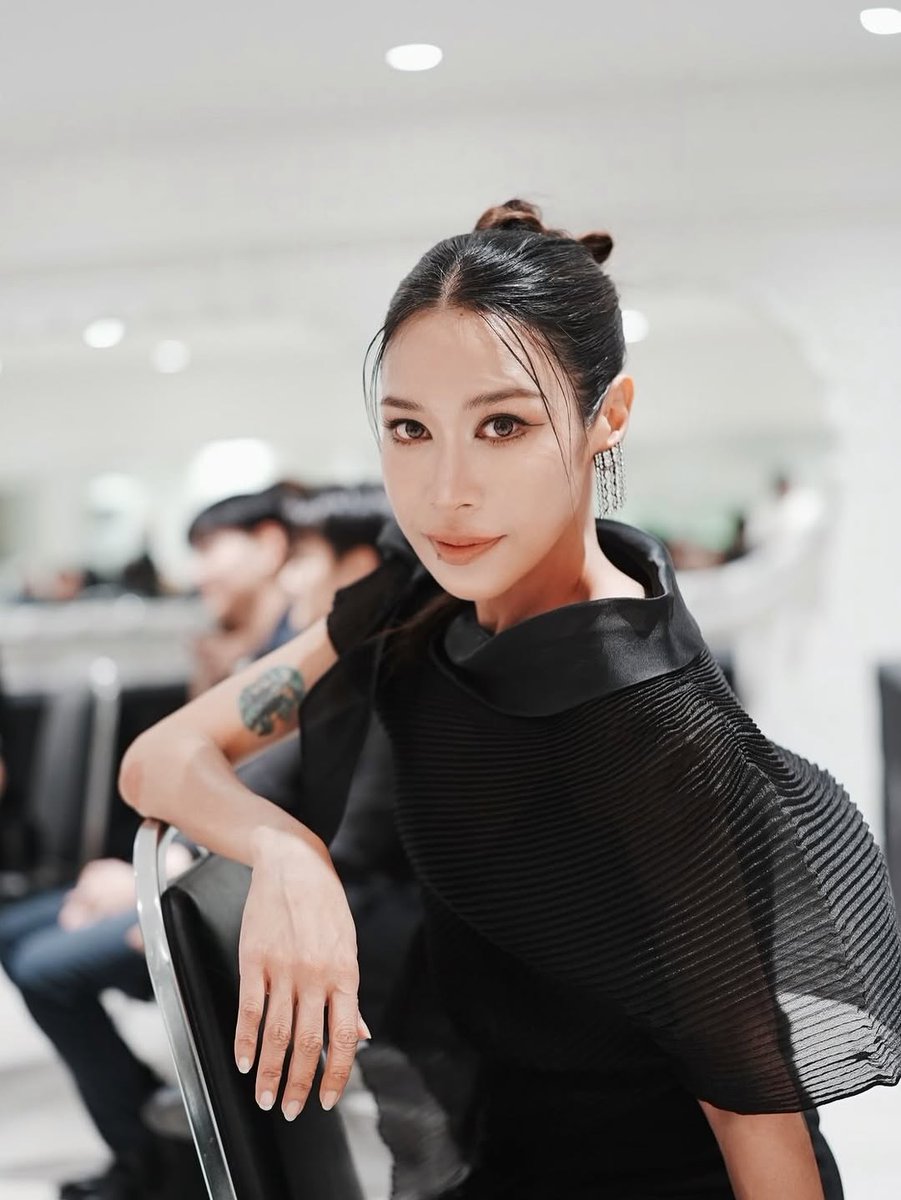 itrwhn9's tweet photo. กิ่งแก้ว Gala Night 🙏✨🌟 https://t.co/sbbqx8CPtw