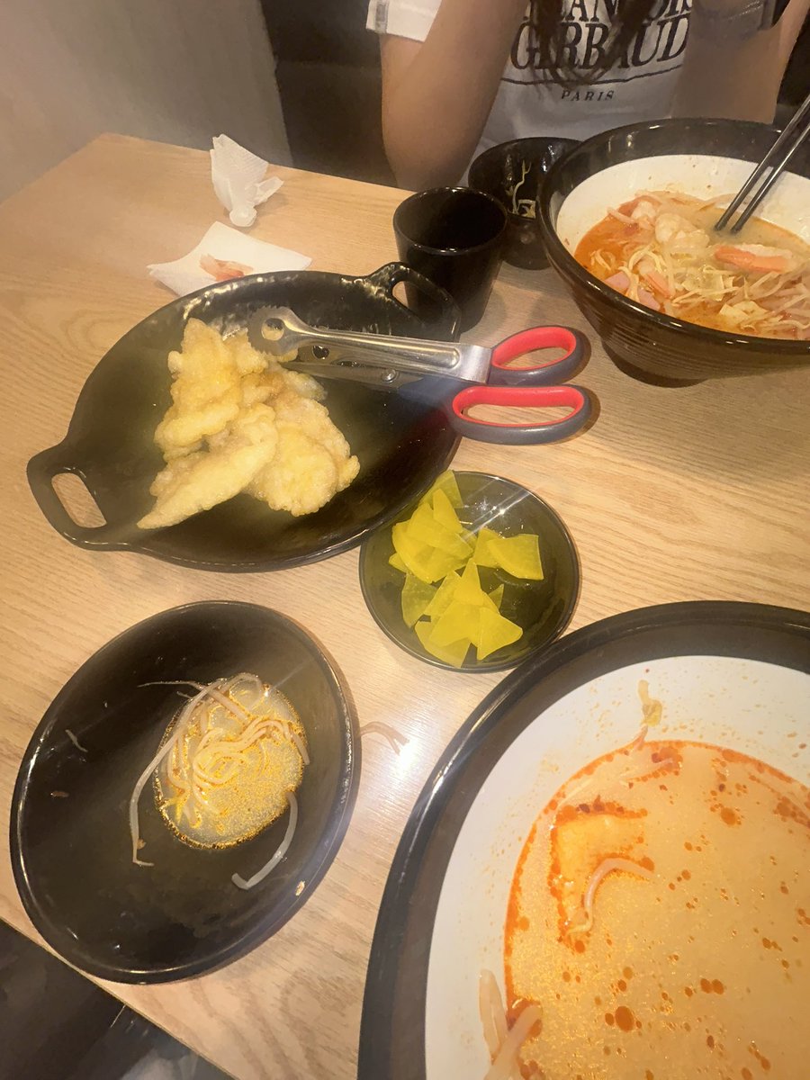 uccmio's tweet photo. 오랜만에마라탕~~💞💞 https://t.co/E1MoSjcVj4