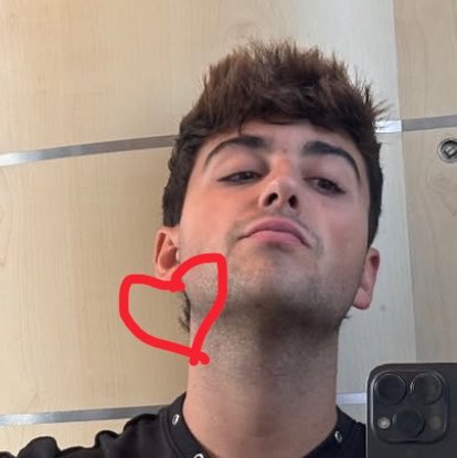 littlemartinu's tweet photo. ❤️❤️❤️❤️ https://t.co/hGW3PBGO1S