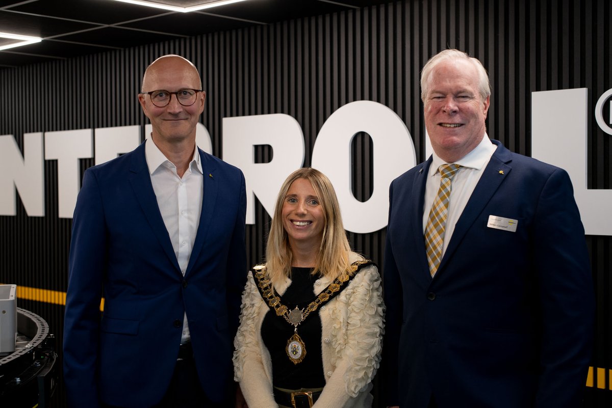 InterrollGroup's tweet photo. A few snapshots from this incredible event at our Customer Experience Center.

👉 Contact our team today to schedule a visit to our Customer Experience Center: https://t.co/BnVOTIZlAG

#Interroll #CustomerExperience https://t.co/BAg09rzUsE