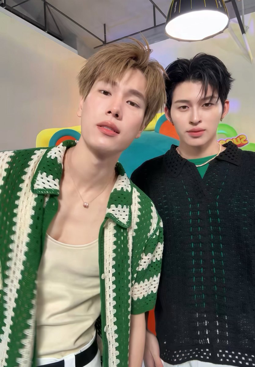 ChananMeen's tweet photo. โคตรจะดีย์ 🤍

GRABFOOD X PONDPHUWIN PP

#GrabFoodถูกกว่าชัวร์xPPW
#ปอนด์ภูวินทร์ #PondPhuwin https://t.co/Ec57BxdUty
