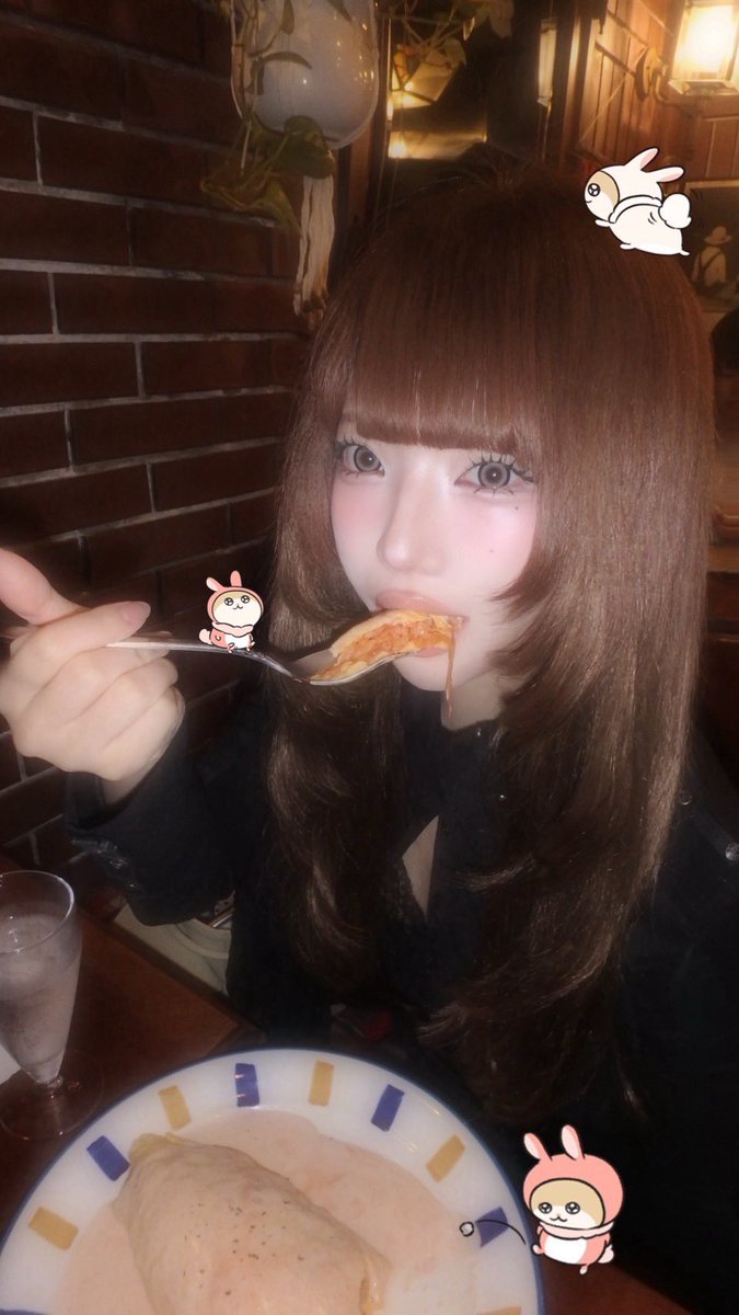 pomu_u222's tweet photo. みんなにコビハム加工やらせた https://t.co/QaVnlNAjF0