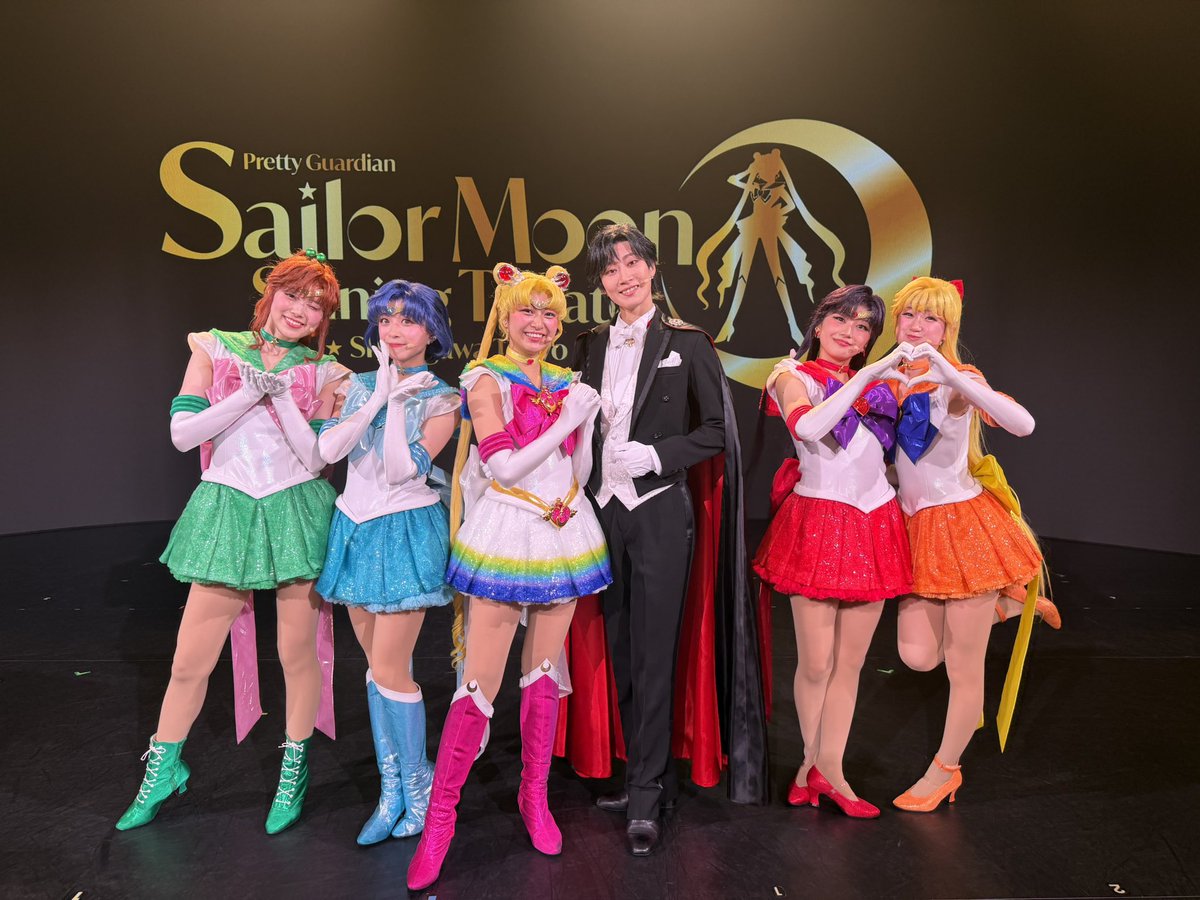 SailoSaturLove's tweet photo. えーーーーんいつも通りぬいぐるみで愛を伝えたら2枚目飛んできてもう5世代後まで語り継ぐ写真にします______

みんな、素敵、ありがとう凛空マーズさん。月渚ヴィーナスさん。 https://t.co/J0izKQXP4M