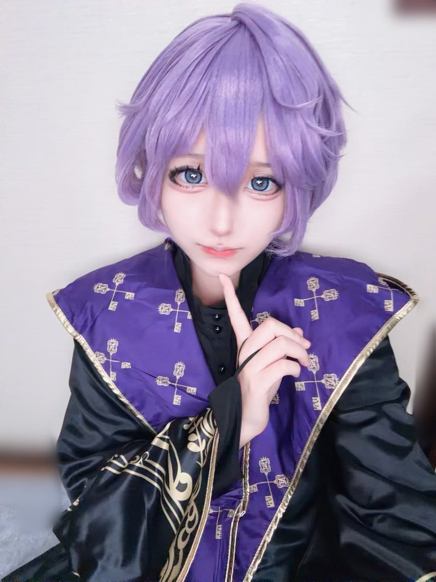 ne____uru2's tweet photo. ⚠︎︎コスプレ/twst 🍎

今なら誰でも眠らせることができそう……かな？

 #cosplayㅤㅤㅤㅤㅤㅤ  
 #twstcosplay https://t.co/xcOV9E7zdU