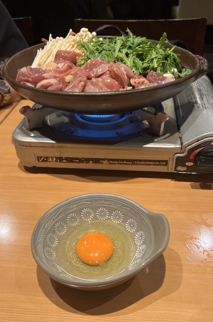 atushing's tweet photo. 今日は、代々木高校の飲みでした！10代の頃の仲間は本当にいい！！本当にバカの集まりだった。。

後輩なんて、元総理大臣が来るほどの事務所の2代目だったりして！本当にバカでしょう！？仲間は人生の宝ですよ。。
#都立代々木高等学校 #行政書士 #行政書士記述式アプリ #光速記述マスター https://t.co/4LqepjrE9y
