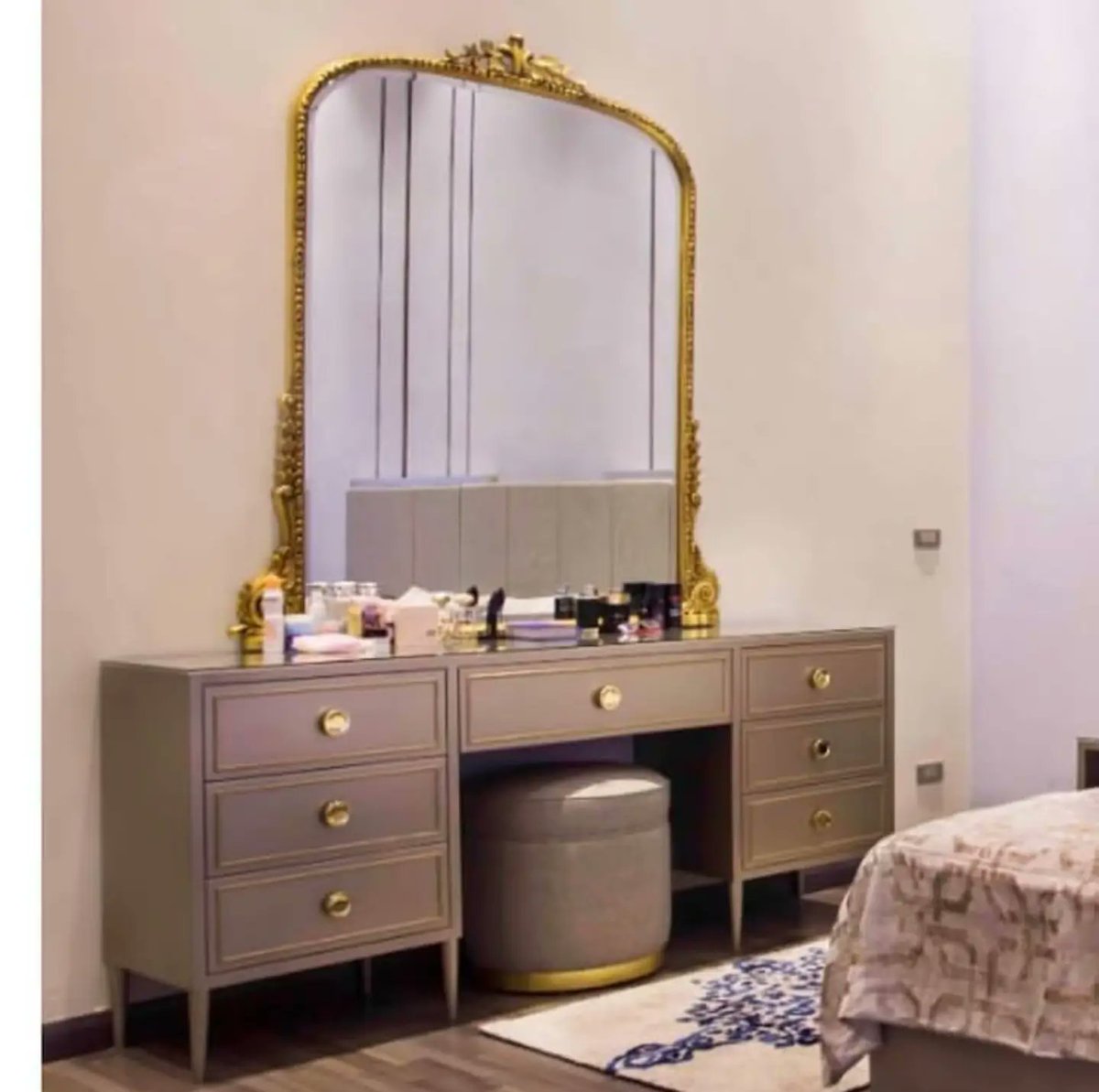LorisHanse5u's tweet photo. Elegance that transforms your space. A timeless bedroom set crafted to bring luxury and sophistication to every detail. 100% quality and satisfaction. Contact us: 01222219699 https://t.co/OaU4ITm1FD