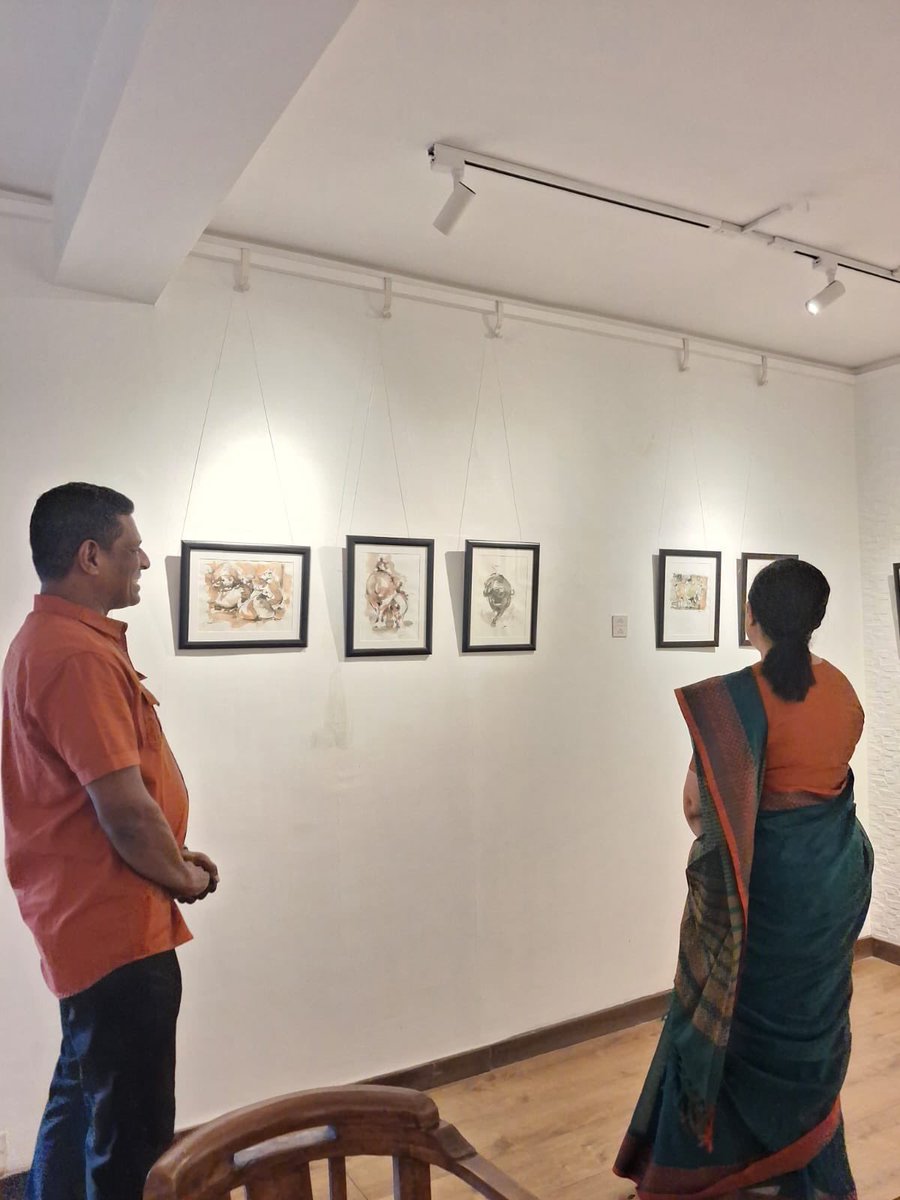 RDelpitiya's tweet photo. Visited Kathmandu Art Gallery today to view the works of renowned Sri Lankan artist Prageeth Manohansa, in an exhibition organised by Sangeeta Thapa.

A wonderful celebration of creativity and the enduring people-to-people and cultural ties between Sri Lanka and Nepal. https://t.co/HszETagqqz