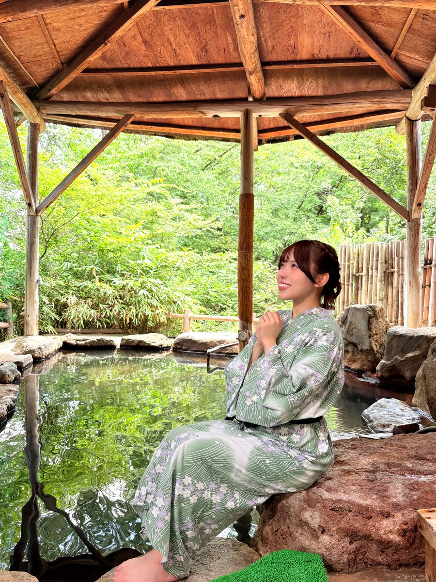 SayuriDate's tweet photo. 明日の朝10時25分からは
仙台放送『#あらあらかしこ』が
放送です〜！！🌷🎉

今回の #さゆコレ では秋保温泉へ...!!!♨️
書ききれないくらい盛り沢山な内容で
とても贅沢なロケをさせていただきました😭✨

YouTube限定トークと本編ダイジェストも
ぜひご覧くださいね〜っ！🙌
https://t.co/00VLg4o9OD https://t.co/oEKqHLyJ6C