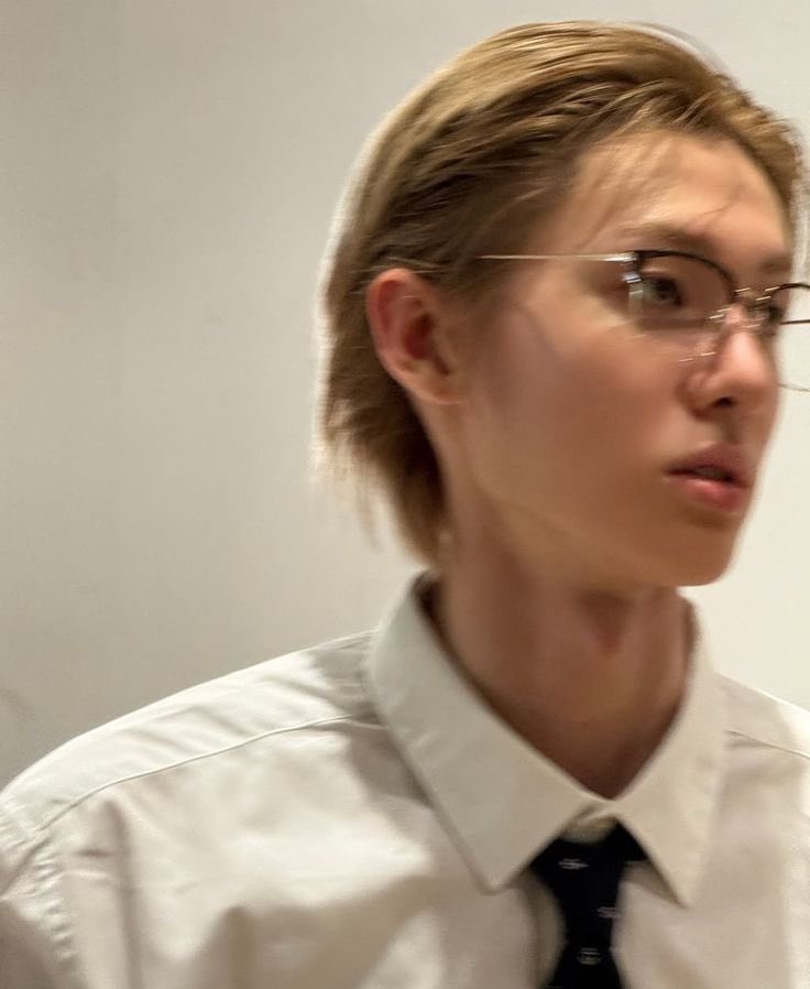 corbetis's tweet photo. my nerdy boy 🤓 https://t.co/6xH3IpYzss
