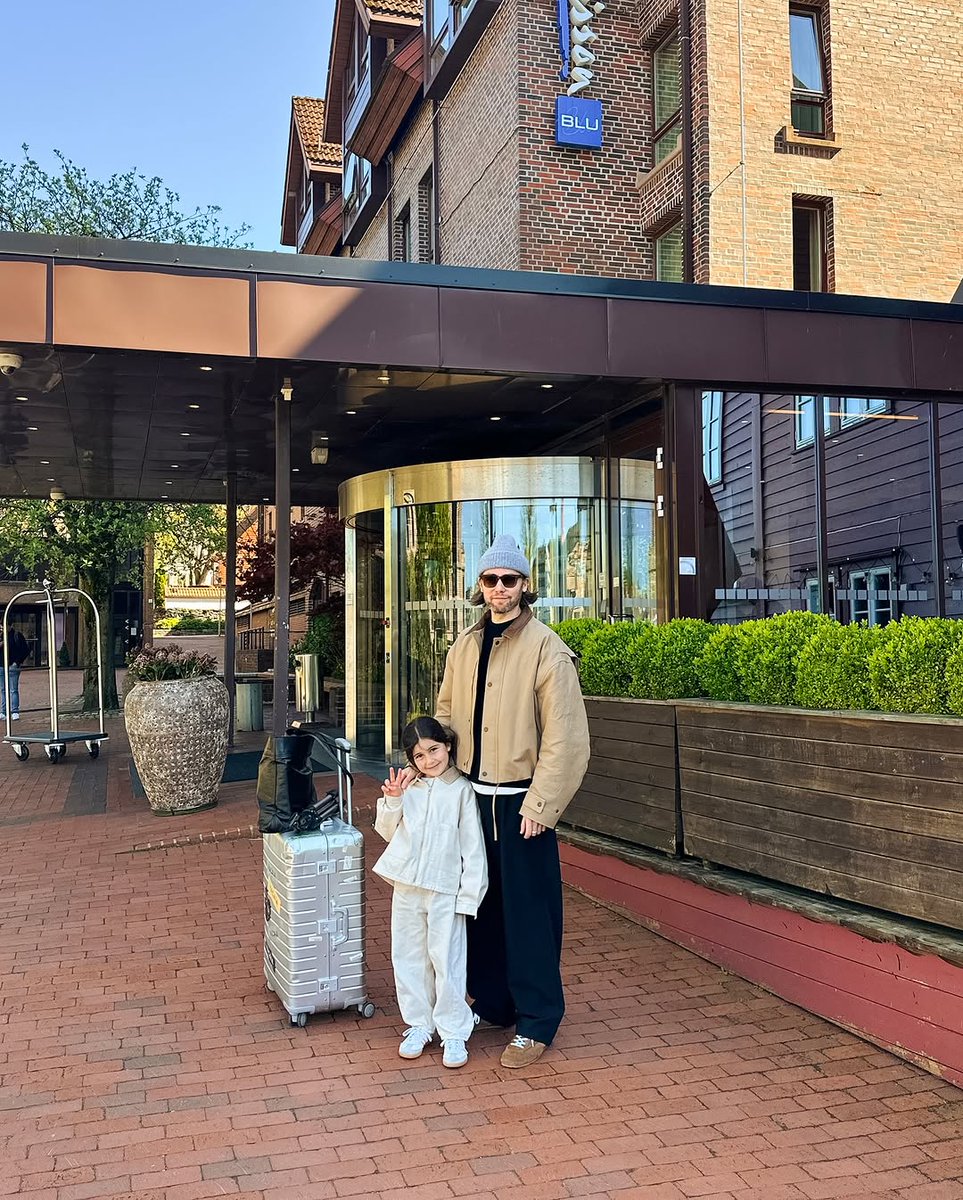 RICHARDBAJUF's tweet photo. Ad. Family trip to Bergen exploring the beautiful city. Lots of great memories 🥰 Thanks for having us @radissonblu #radissonhotels #radissonblu #radissonbluroyalbergen https://t.co/BxXTU03P9O