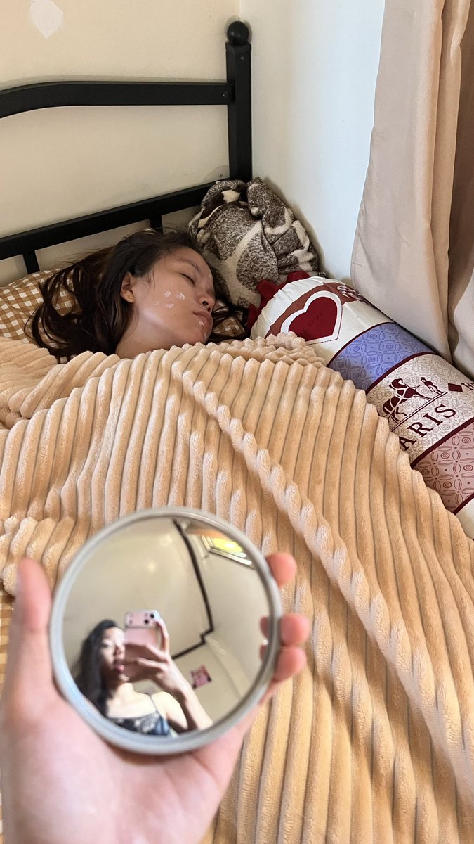 dabadoo28's tweet photo. Si tulog lagi eh😛😍 https://t.co/ZjnWuBq5yQ