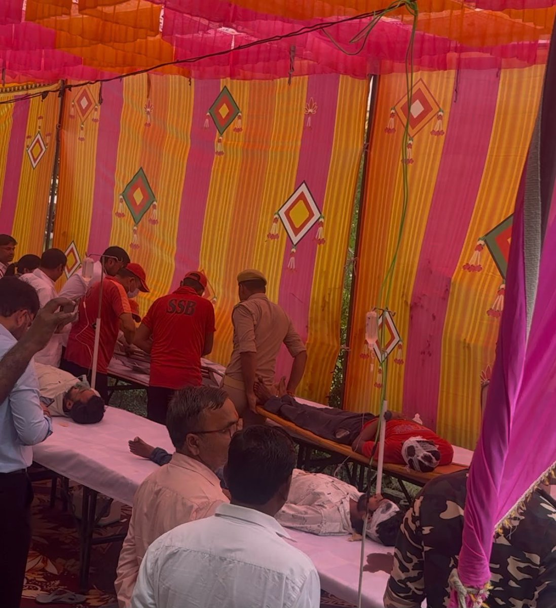 pilibhitfire's tweet photo. दिनांक:18.09.2026 को श्रीमान जिलाधिकारी महोदय के निर्देशन में तथा उपजिलाधिकारी कलीनगर के नेतृत्व एवं #CFOपीलीभीत महोदय के निर्देशन में फायर सर्विस द्वारा तहसील कलीनगर परिसर में 
 भूकंप पर राज्य स्तरीय मॉक एक्सरसाइज की गई। https://t.co/b90iUHUcnM