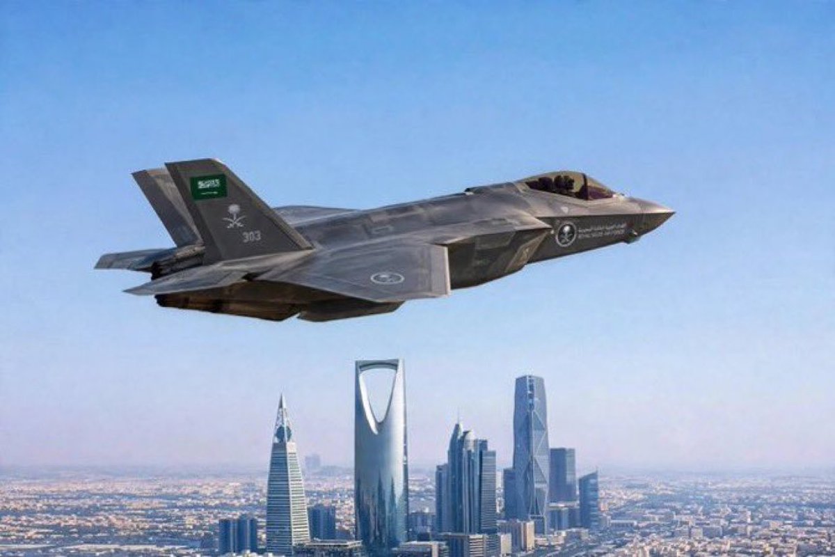 Al78Me's tweet photo. F-35 ســـعـــوديـــة 🇸🇦

- بـدون تـطـبـيـع 
- بـدون تـنـازلات 
- بـدون شـروط 

فقط لانها  السعودية العظمى https://t.co/AewA7N6Pvm