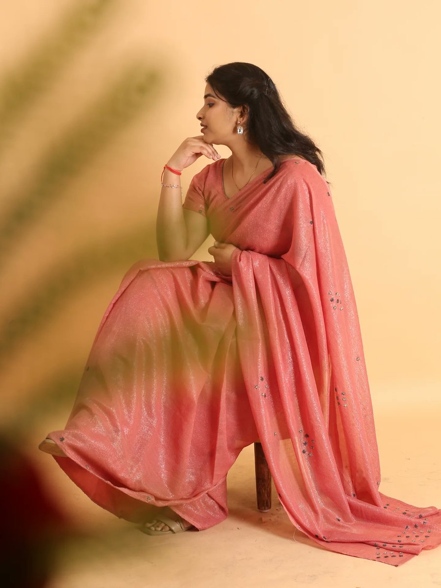 JaimeMalas's tweet photo. Soft pink magic in every drape. https://t.co/6vL2yRvcpE