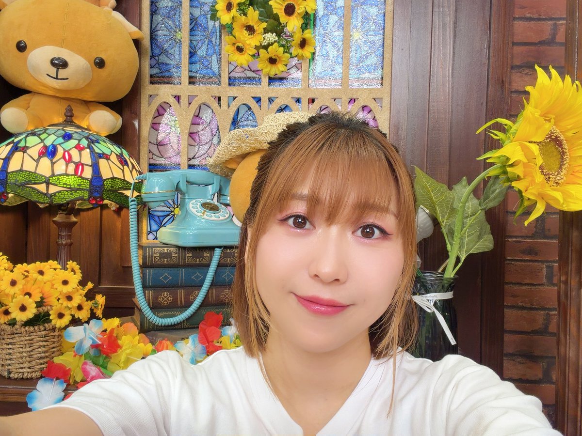 Yaskiyo_manager's tweet photo. #マクとま 第250回🌟
昨夜もありがとうございました✨

歌マクロスクラファンも誠にありがとうございます❗️💐
秋の浅草超時空修学旅行に想いを馳せつつ、さらば〜２０２６夏🌻〜

お次は１０月にお逢いしましょう🌝
.❀きよの❀. https://t.co/TEWDX4sSy5