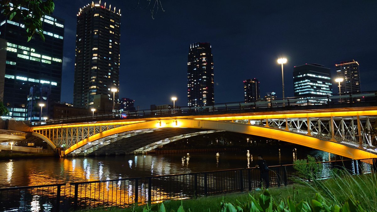 sdr__88__msa's tweet photo. 金曜日のとある夜景 https://t.co/vZrUTa9n9r