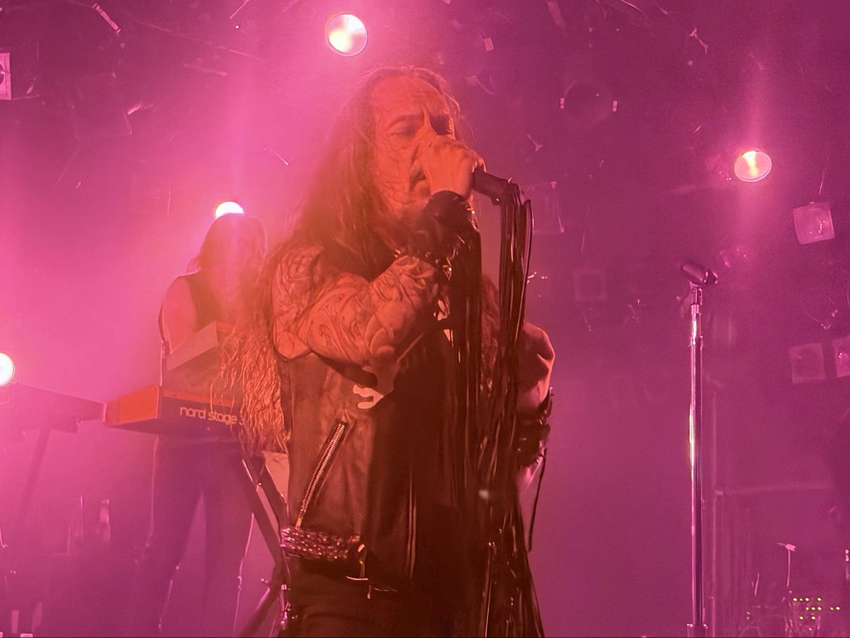 metalseiji's tweet photo. 9/17 Amorphis 大阪公演
やっぱAmorphisはいつ見ても最高だ!!
そして、最新アルバムの曲はとてもライブに合うね♪ https://t.co/KLRcmjff68