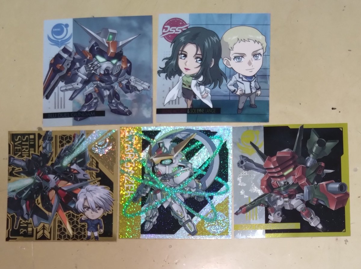 shitotoreka's tweet photo. 機動戦士ガンダム
シールウエハース6
決別の鬨

人気シリーズが優遇されるのはしょうがないけどね・・・自分が好きなVガンダムはい��かラインナップに入るのだろうか！

#ガンダム https://t.co/k3OZUWYQjQ