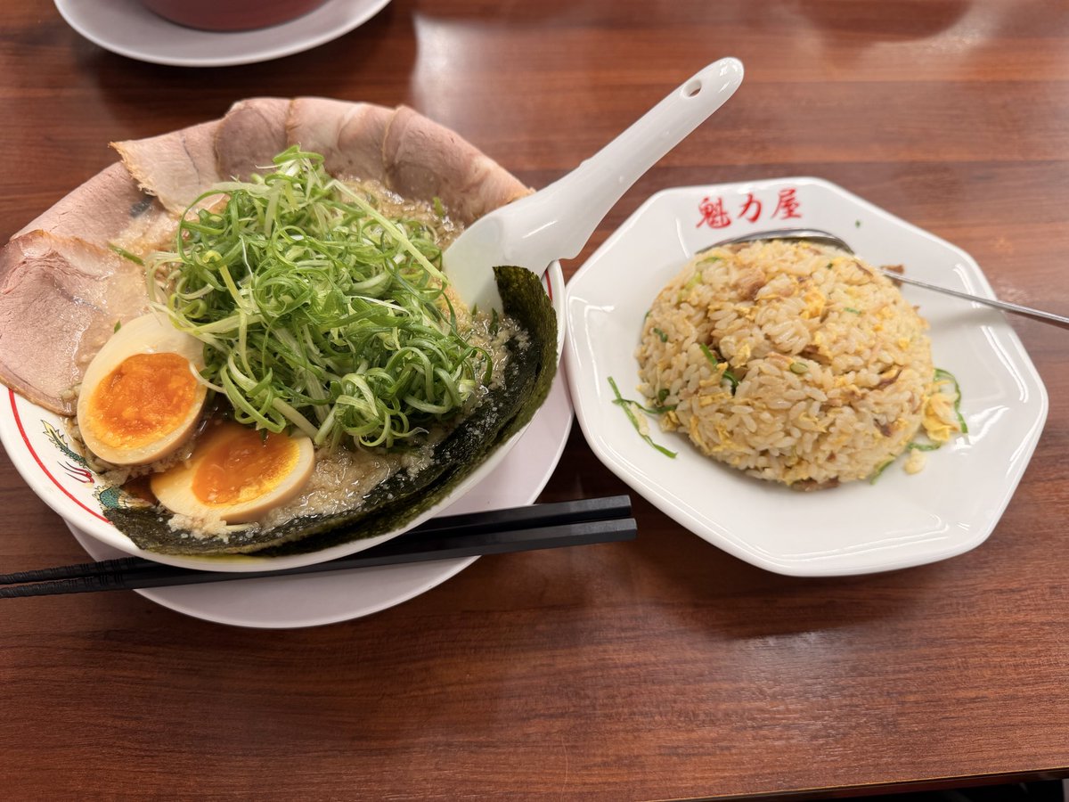 nitomoyasi's tweet photo. 今日の戦利品多数
最後のは今日の夜ご飯 https://t.co/ngSArely9Z