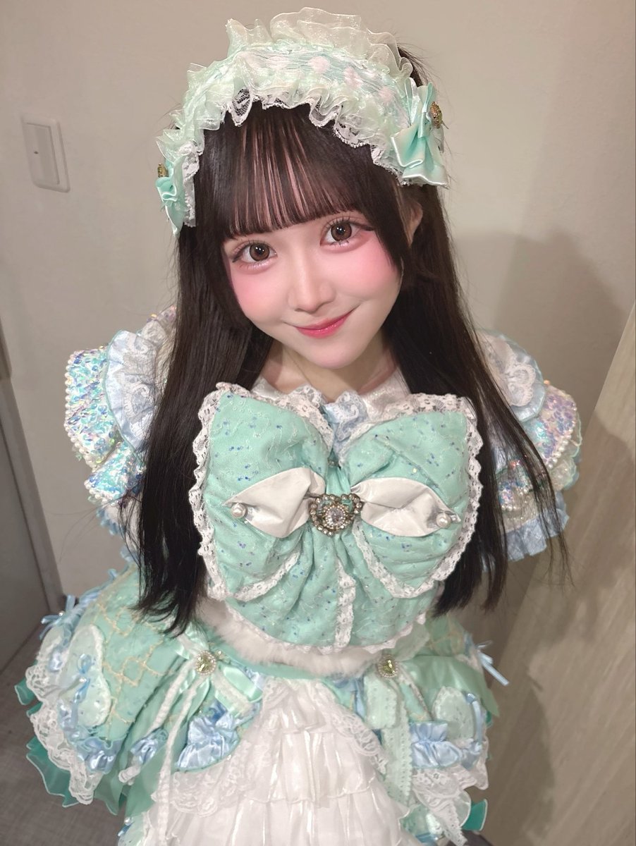 maaya_beloved's tweet photo. だれよりいちばん君と近くがいい♡ https://t.co/Hi9PURgyFz
