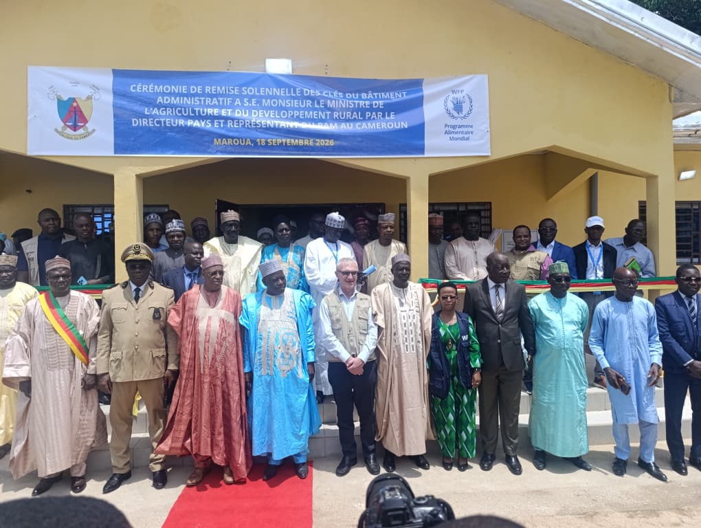 WFP_Cameroon's tweet photo. #Cameroon 🇨🇲
 
Today, @WFP officially handed over a newly constructed administrative building to the @MinaderCm Sub-divisional Delegations for Maroua I & II, strengthening institutional capacity & improving support to farming communities.
 
The facility was handed over by #WFP 🇨🇲 Rep & Country Director, @GianlucFerrera, in the presence of H.E. Gabriel Mbairobe, Minister of @MinaderCm, reaffirming our shared commitment to resilient #foodsystems & #foodsecurity in🇨🇲

#ZeroHunger