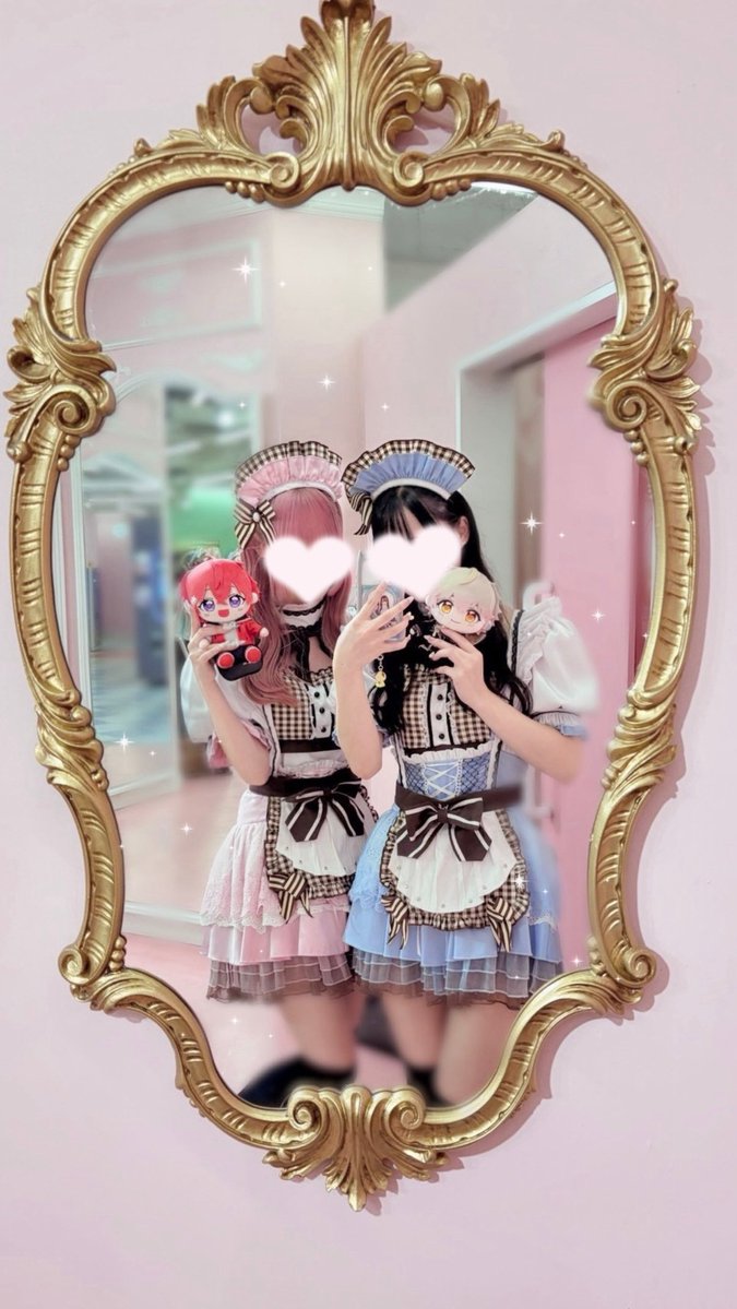 imuchim____'s tweet photo. ろんちゃと2年ぶりにコスプレしたよメイドさん> ·̫ ｑ♡ ずっとやりたかったからまた一緒にできてうれしいし誕プレもくれてほんとにだいすき🫂💘✩.* https://t.co/pO77gI63il