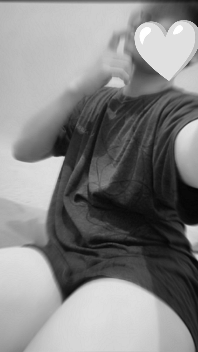 NottyByaaa's tweet photo. what u like about me? https://t.co/nq4WpONPkH