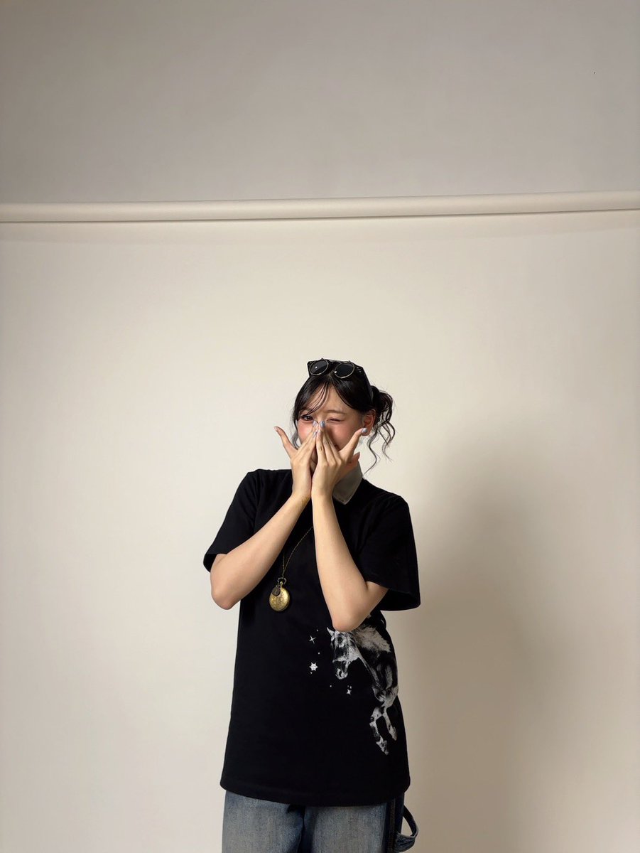 Lily_JKT48's tweet photo. #FriLy mwehehe https://t.co/kk3YJgff68