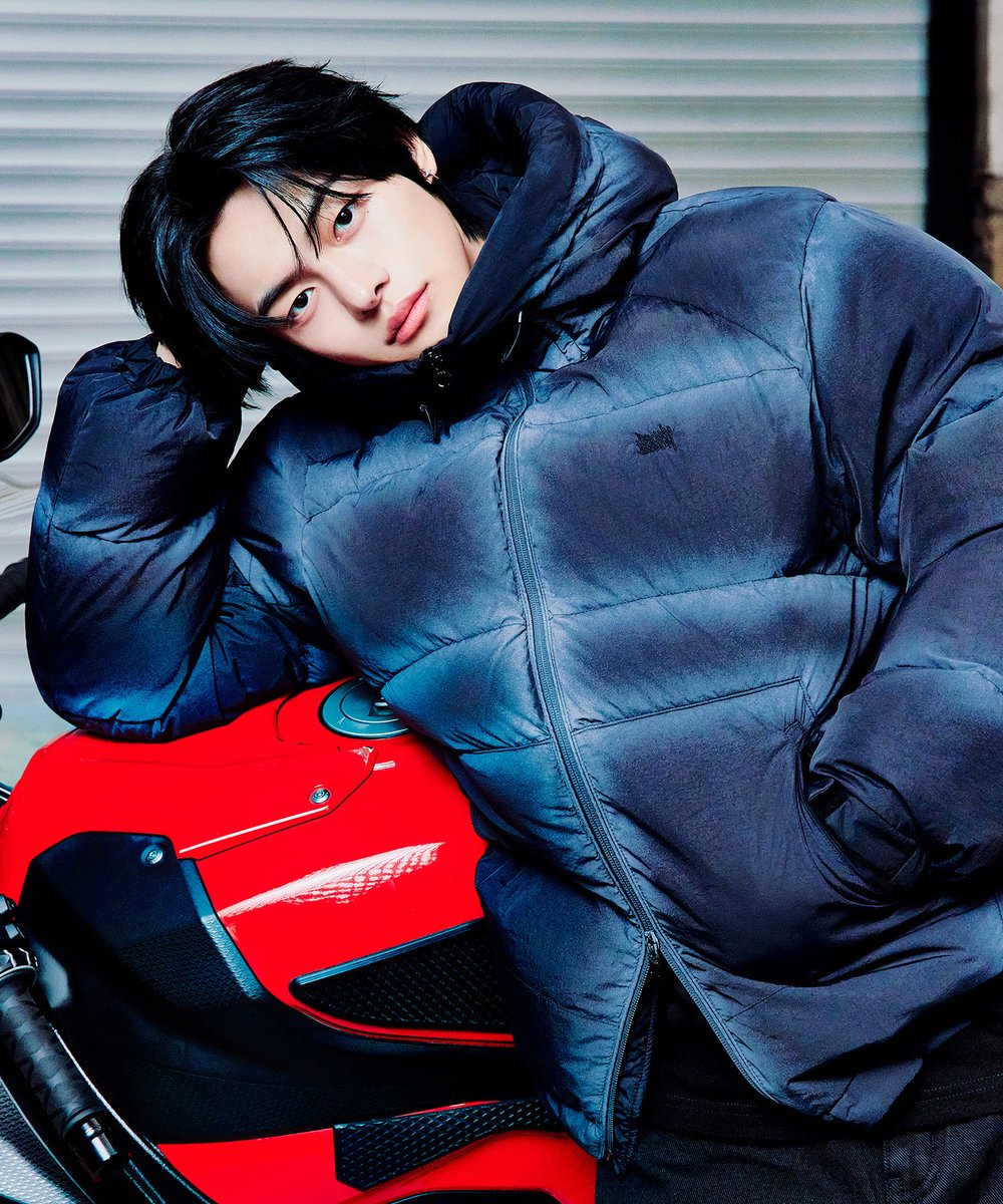 jadedstilll_leo's tweet photo. #리오 🐈‍⬛🏍️💨 https://t.co/hIvBB5z93P